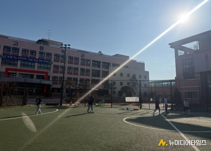 안산교육지원청, 겨울에도 깨어 있는 공유학교의 중심