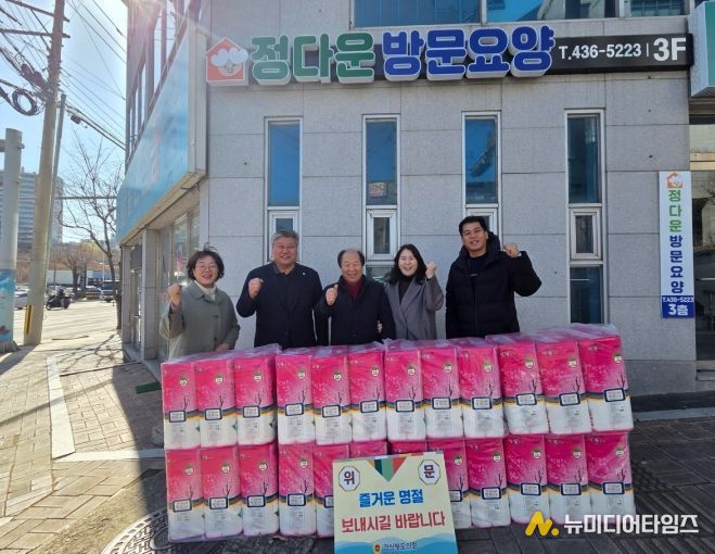 경북도의회 박선하 의원, 사무처 직원 김천 정다운재가노인복지센터 방문