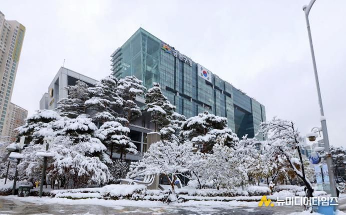 금천구청 종합청사 전경