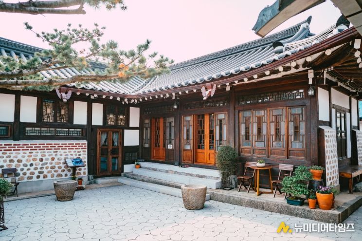 관광상품개발할 전담여행사 선정