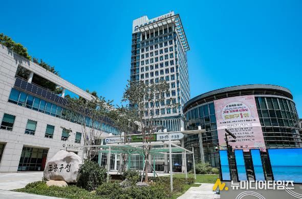 도봉구청사 외경