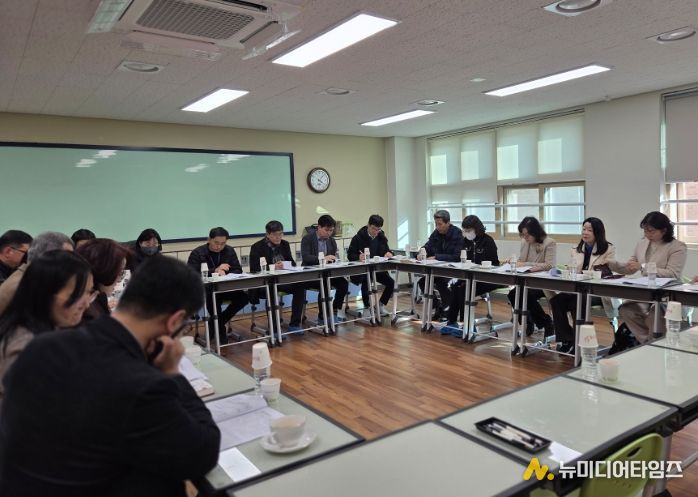 ‘개교업무추진 상황점검단’ 회의