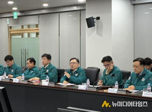 김성보 서울시 행정2부시장 주재 ‘해빙기 취약시설 안전점검 대책회의’ 사진 ('26.2.13.)