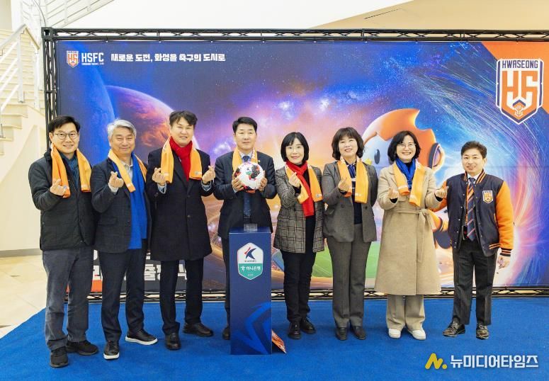 시의원 참석자 기념 단체 사진