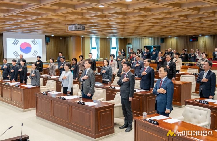 제332회 임시회 제1차 본회의(전경)