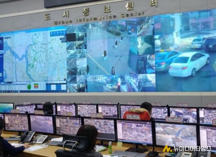 파주시, 초등학교 개학 맞아 어린이 보호구역 폐쇄회로텔레비전(CCTV) 관제 강화