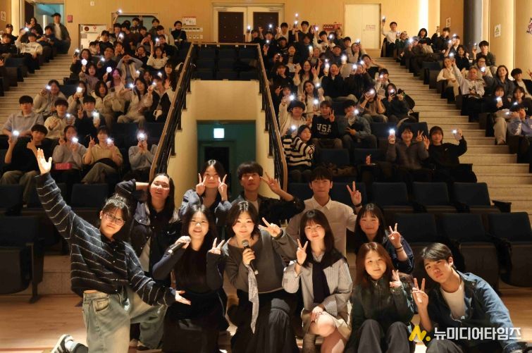 중구청소년수련관 청소년동아리 ‘미드웨이’ 기획 공연 진행