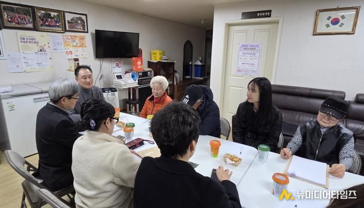 오산시 초평동, 공동주택 찾아가는 간담회 개최…주민 생활 현안 청취