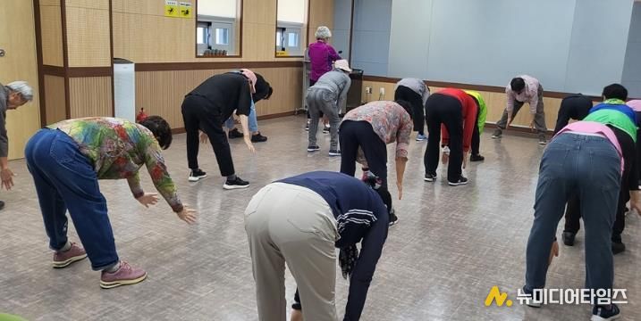 평택시 송탄치매안심센터, 2026년 치매 예방 교실 '봄특강' 운영