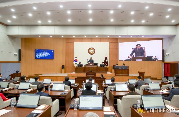 제328회 2차 본회의