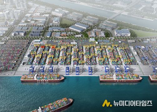 인천신항 1-2단계 컨테이너부두 상부공사 착공