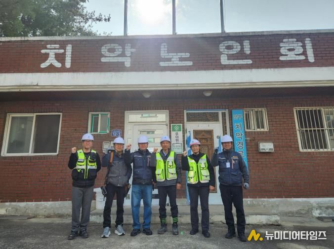 기동단 활동 사진