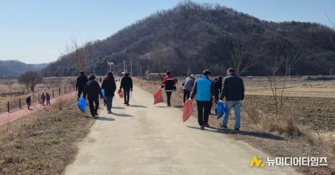 새봄맞이 민·관·산·학 연합 환경정화