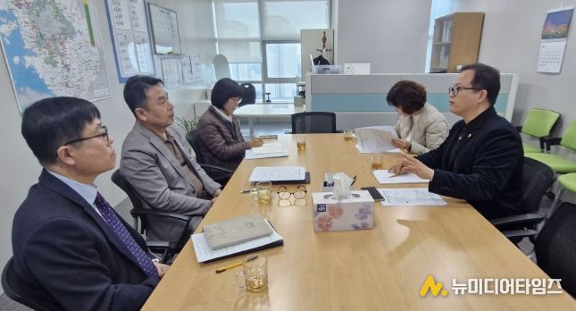 임창휘 의원, 데이터클러스터 조성 지원을 위한 조례 제정 추진...“데이터클러스터로 AI 시대 미래 도시 경쟁력 선점”