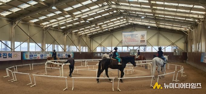 드림스타트, 승마체험 ‘말이랑 나랑’ 프로그램 운