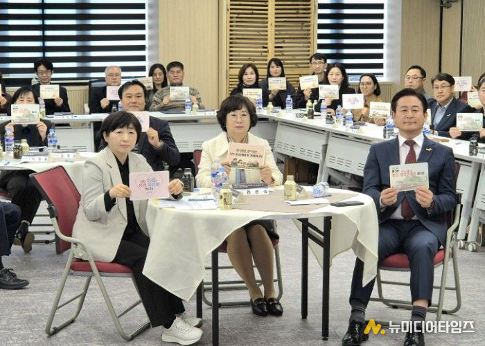 홍천군, 자살 급증 지역 사후 대응 성과 공유 및 2026년 대응 대책 논의