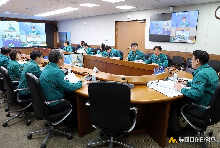 조류인플루엔자 발생 긴급 재난안전대책본부 영상회의