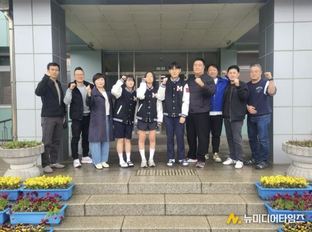 매포읍 장년회 의류 지원