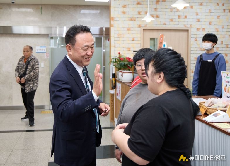 여주시장애인복지관, 개관 16주년 및 장애인의 날 기념 ‘쉐프 특식’ 제공