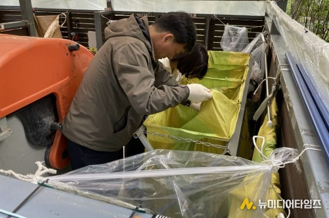 수원시 장안구 정자1동, 투명 페트병 별도 배출 이행 점검 실시